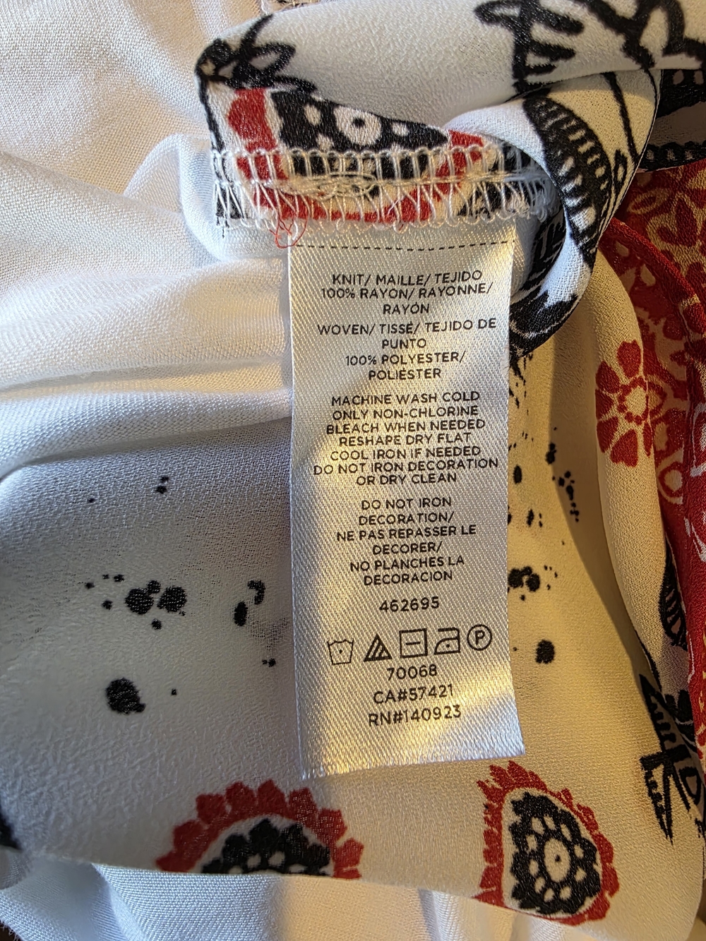 LOFT White Sleeveless Notch-Neck Camisole with Black & Red Elephant Motif Print - Picture 5 of 5